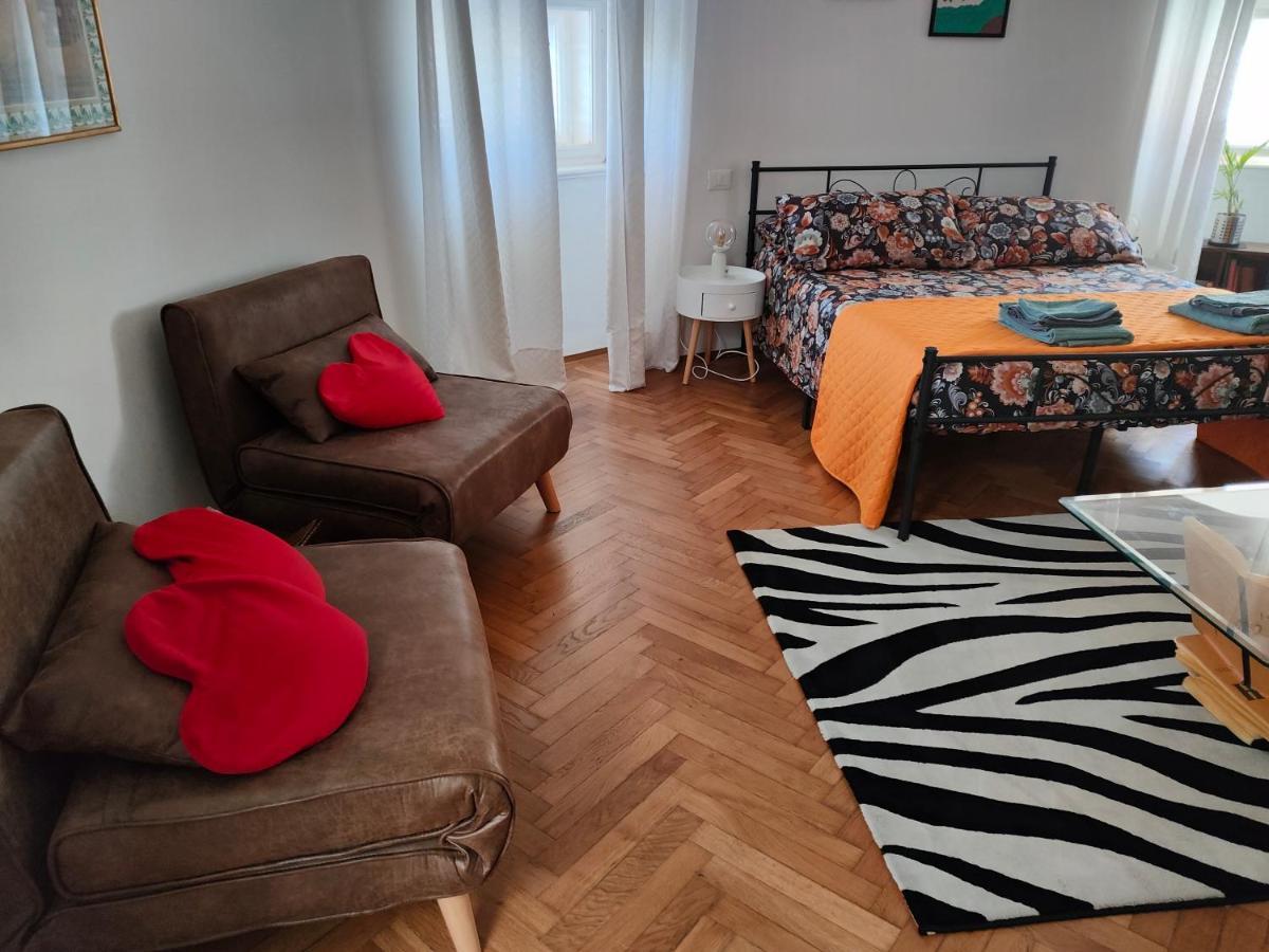 Volta 8 Rooms Trieste Dış mekan fotoğraf